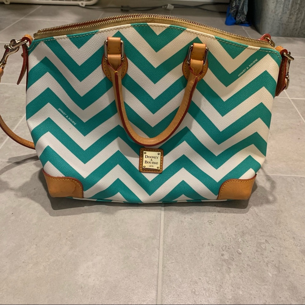 Dooney & Bourke chevron bag